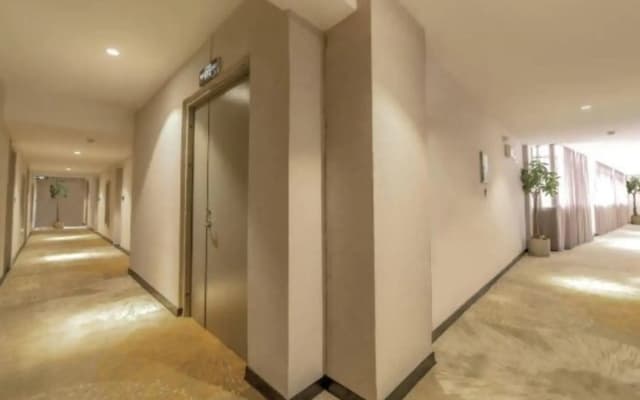 Jinhuang Future Hotel