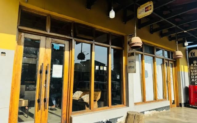 Arusha Backpackers Hotel - Hostel