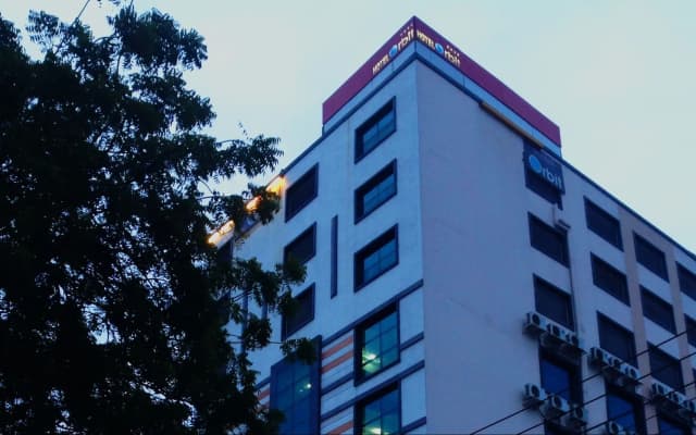 Hotel Orbit