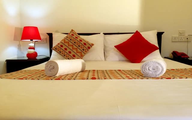 Moon Hills Hotel