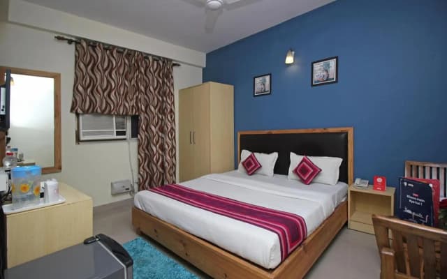 The Metro Star Hotel, Jasol