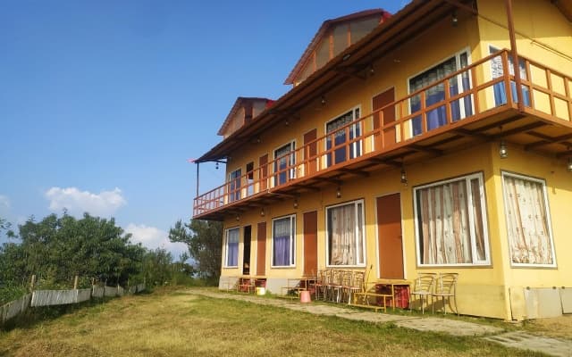 In Apple Estate Kanatal