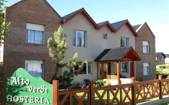Alto Verde Hosteria