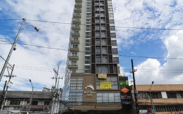 West Avenue Suites