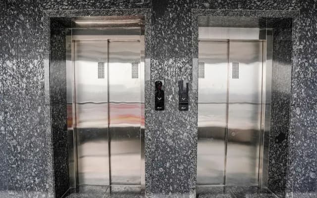 Hotel Skycity Premium AC Room in Surat