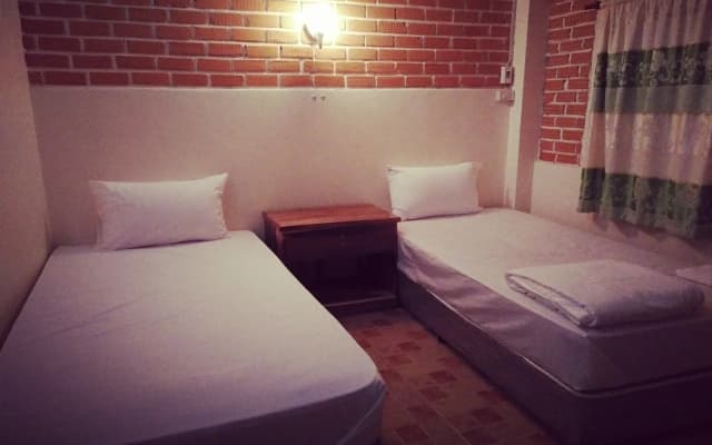 Khaochan Resort