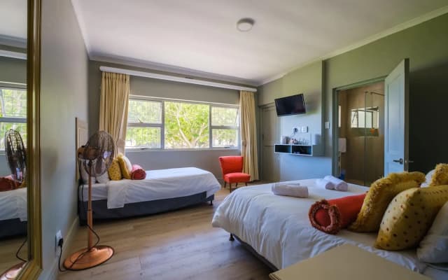 Paternoster Hotel