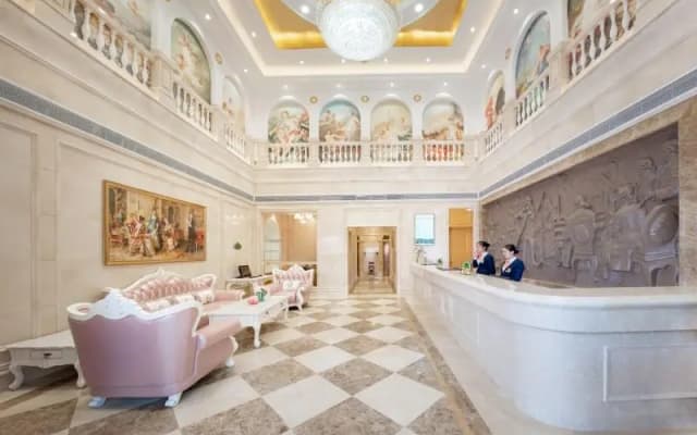 Vienna Hotel Guangdong Heyuan Heping