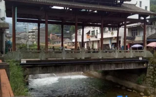 Yunjian Hostel