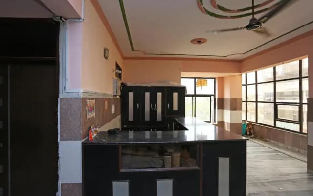 Bombay Central Hotel by OYO Rooms