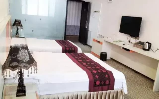 Pingxiang Huaxiang Convenient Hotel