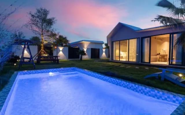 Beihai Qihai Cloud House B&B