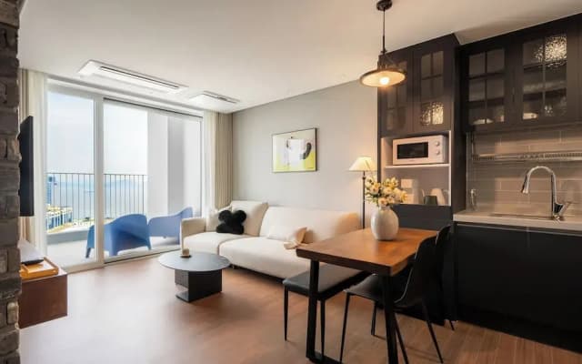 Urbanstay Siheung Geobukseom