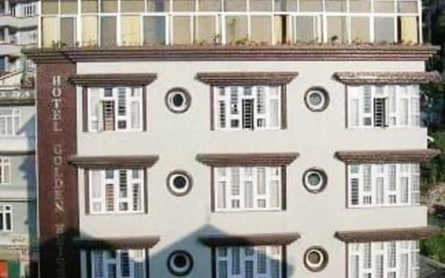 Hotel Golden Heights