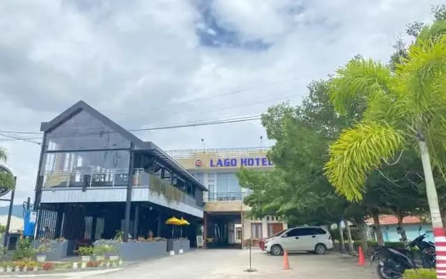 Lago Hotel and Resto