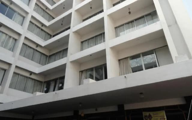 Hotel Ilapuram