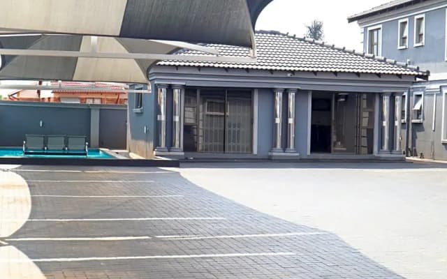 KwaZikode Bed & Breakfast