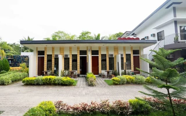 AltaVista Beach Resort Samal powered by Cocotel