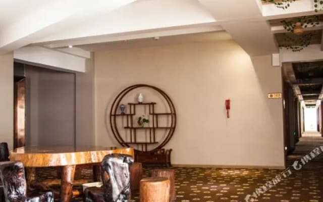 Mile Shanshui Manor Hot Spring Hotel