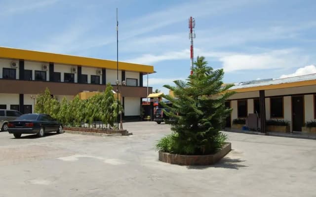 Grand Sari Hotel