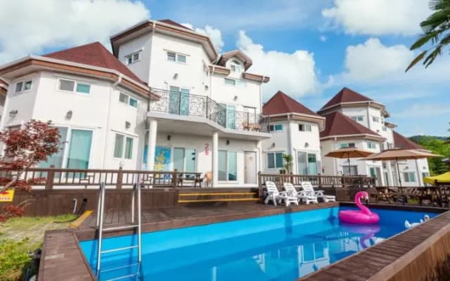Geojaerowa pension 2dong