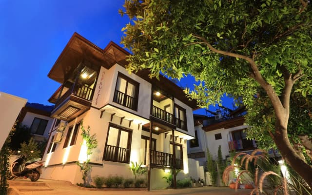 Alp Suites Mandalin