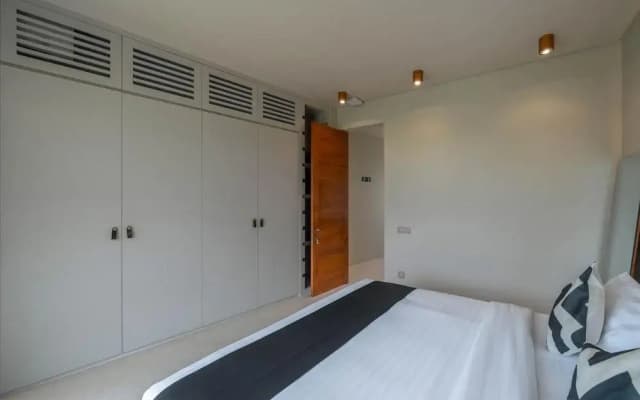 Vesna Townhouse 1