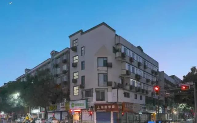 99inn Selected Hotel (Shangrao Dexing Square Shanghai Road)