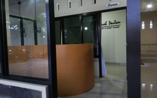 Omah Paulan Guest House