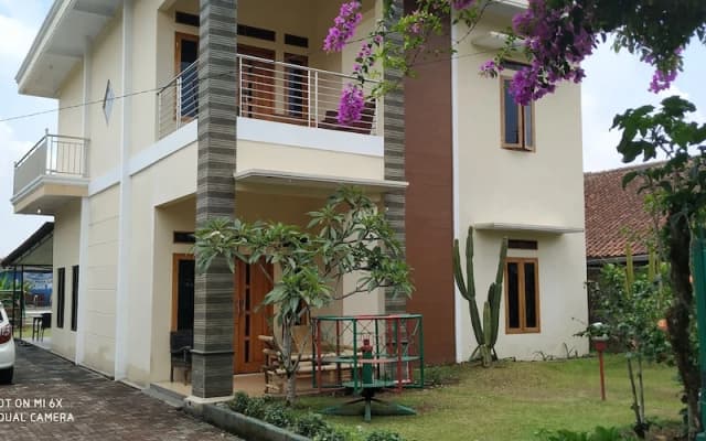 Villa Pribadi Beunying