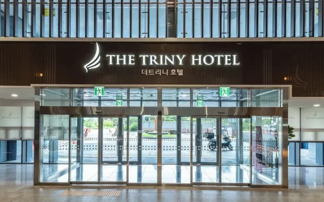 The Triny Urban Suites