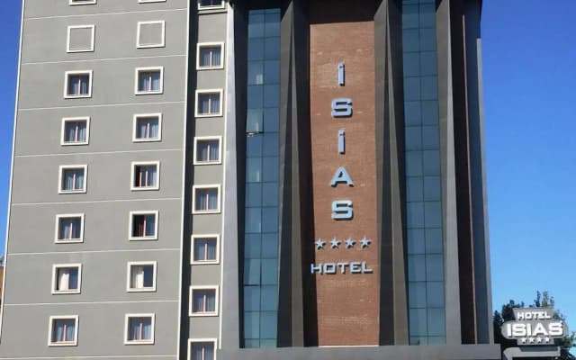 Grand Isias Hotel