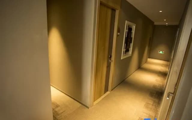 Zhuangxin Holiday Hostel