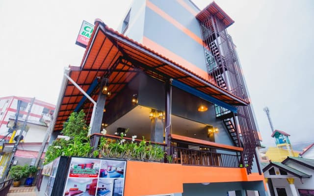 Chusri Hotel