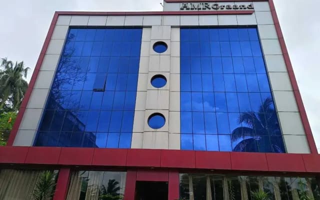 Hotel AMR GRAND