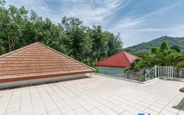 Modern 3 Bedroom Boutique Pool Villa