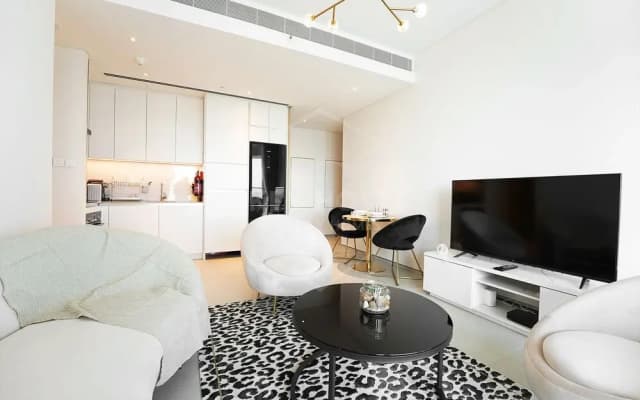 KeyHost - Address Beach Residences