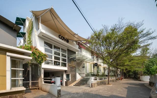 Cove Bening Boutique (Syariah)