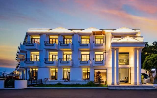 Fuzhou Mawei Haishang Mingzhu Hotel