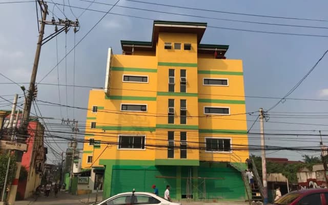 Meaco Royal Hotel - Malabon