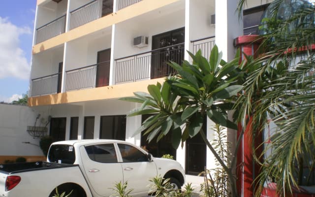 The Palines Apartment Hotel
