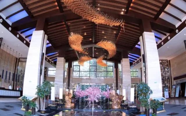 Yichun Jing'an · Changlv Qinlu Jiuling Hot Spring Hotel (Kuangzhong Garden)