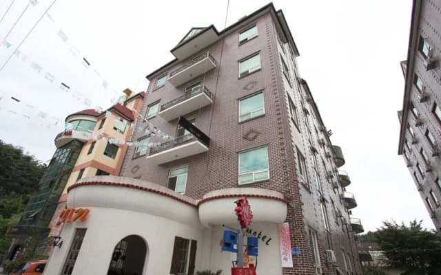 Cheonan Sun