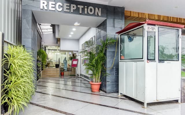Treebo Daksh Residency