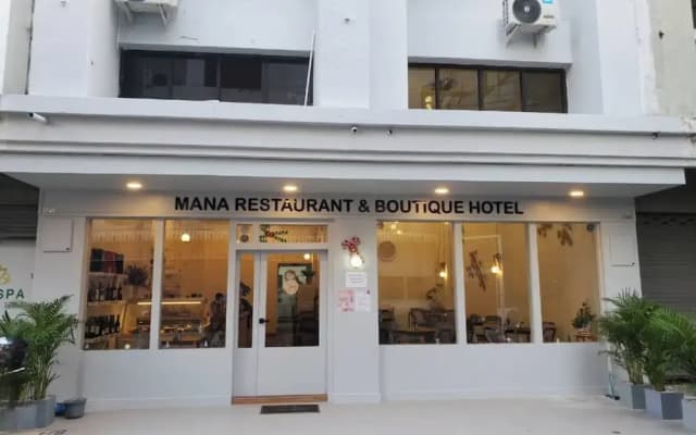 Mana restaurant and boutique hotel