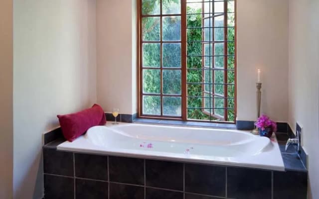 Thorntree Country Lodge
