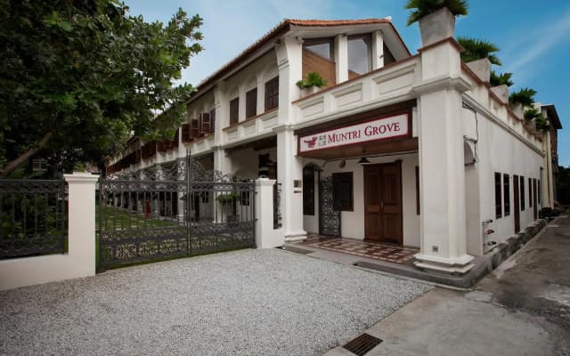 Muntri Grove