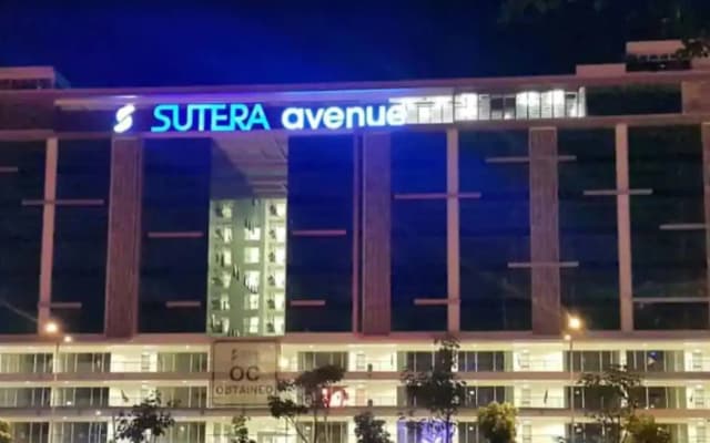 Comfy Home at Sutera Avenue