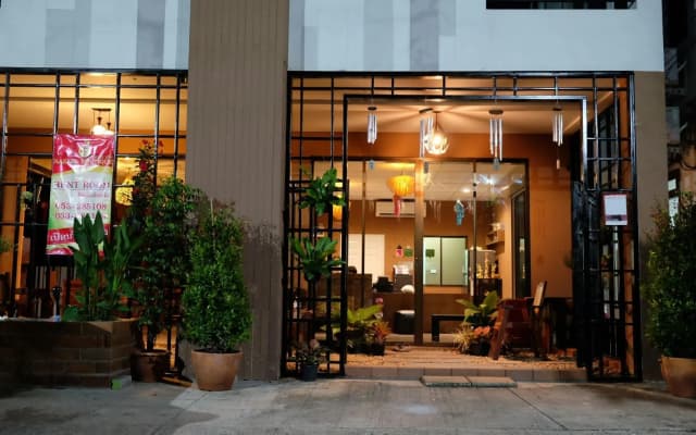 OYO 339 Nakara Boutique Chiang Mai