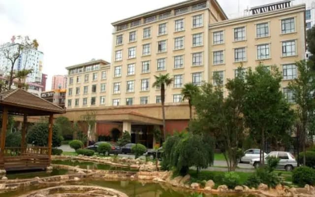 Yunnan Zhenzhuang Guest House